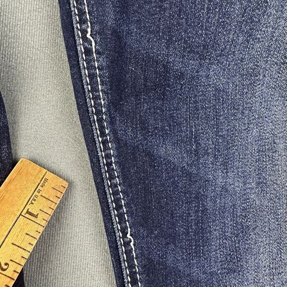 Silver Jeans Womens 26 Blue Dark Wash Suki Capri Straight Leg Distressed Denim - Picture 11 of 14